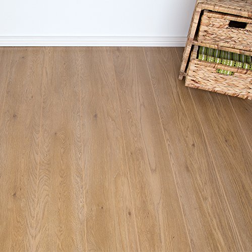 1.48m² Commercial AC4 Laminate Flooring - Kolberg Oak Effect -12mm